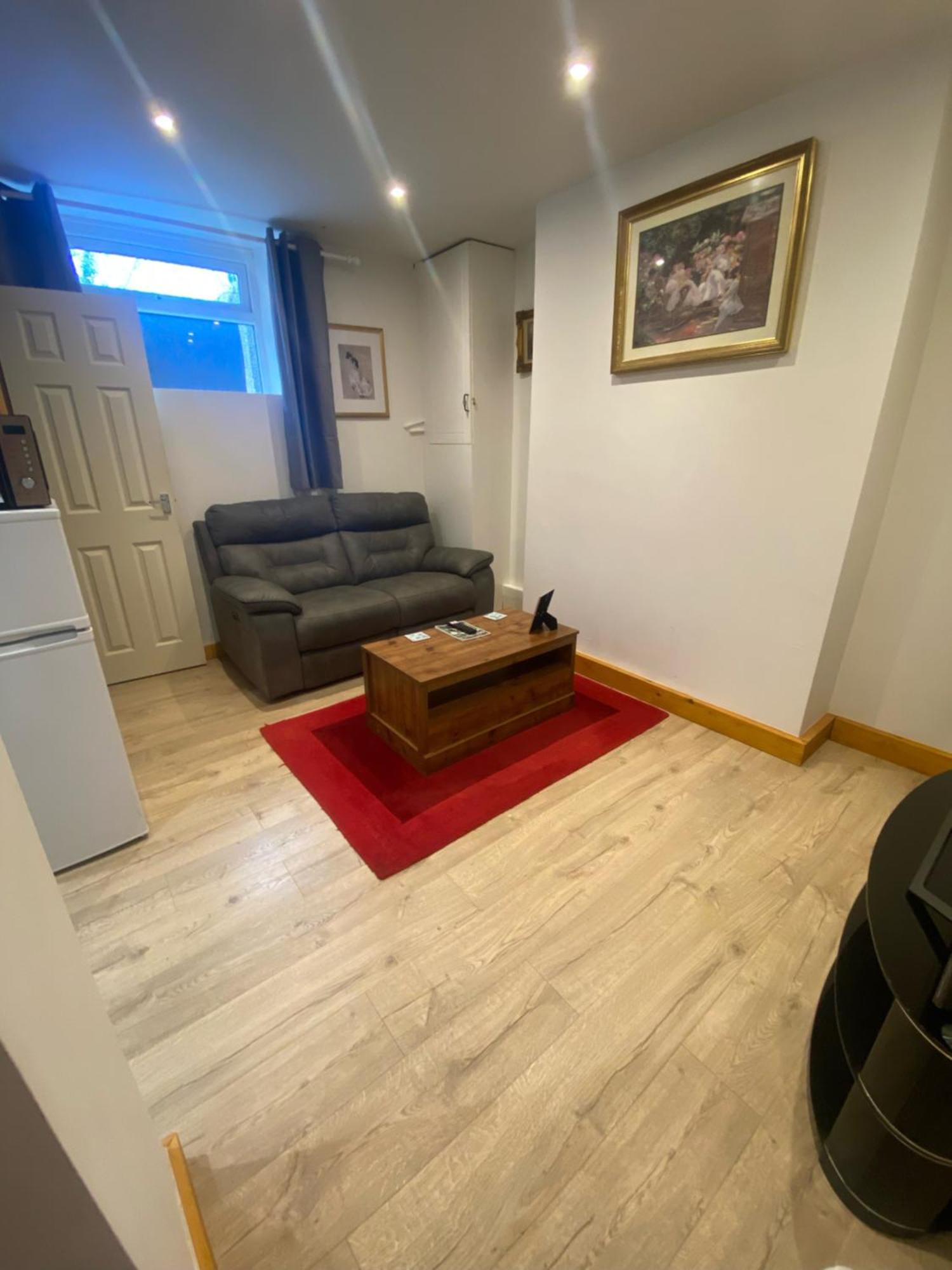 The Cellar On Hornby Apartment Morecambe Bagian luar foto